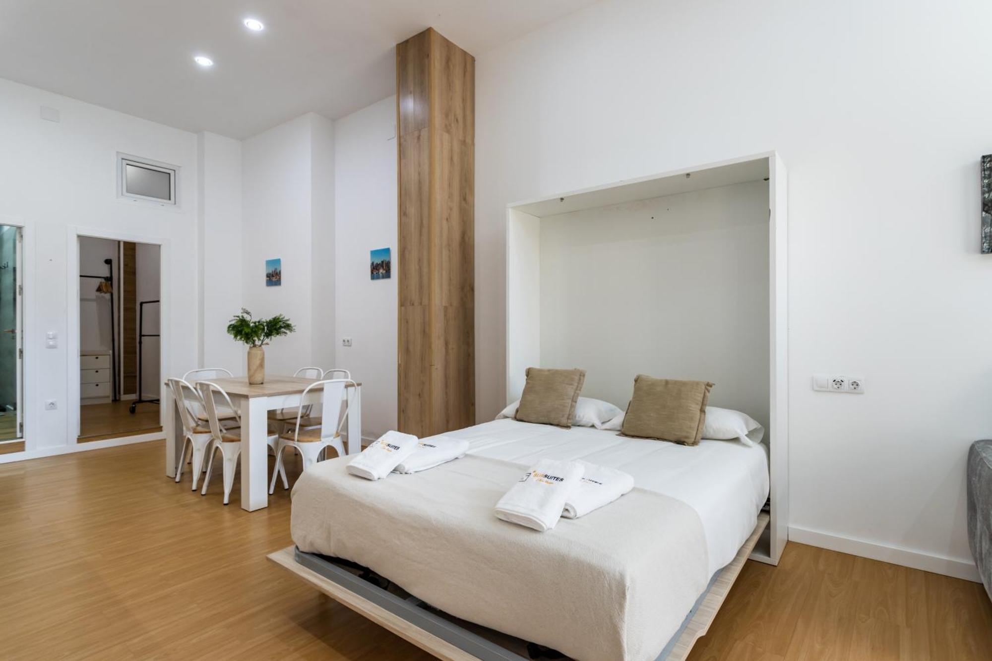 Sur Suites Estudio Industrial 2 Fuengirola Εξωτερικό φωτογραφία
