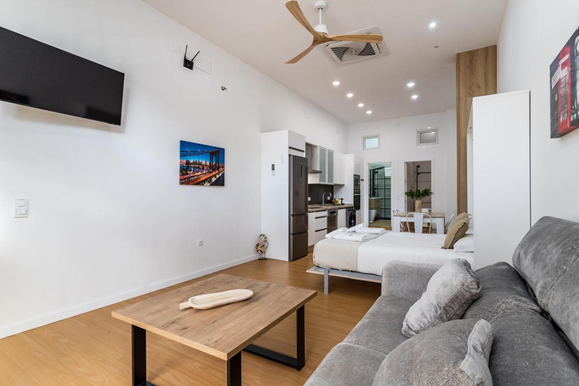 Sur Suites Estudio Industrial 2 Fuengirola Εξωτερικό φωτογραφία