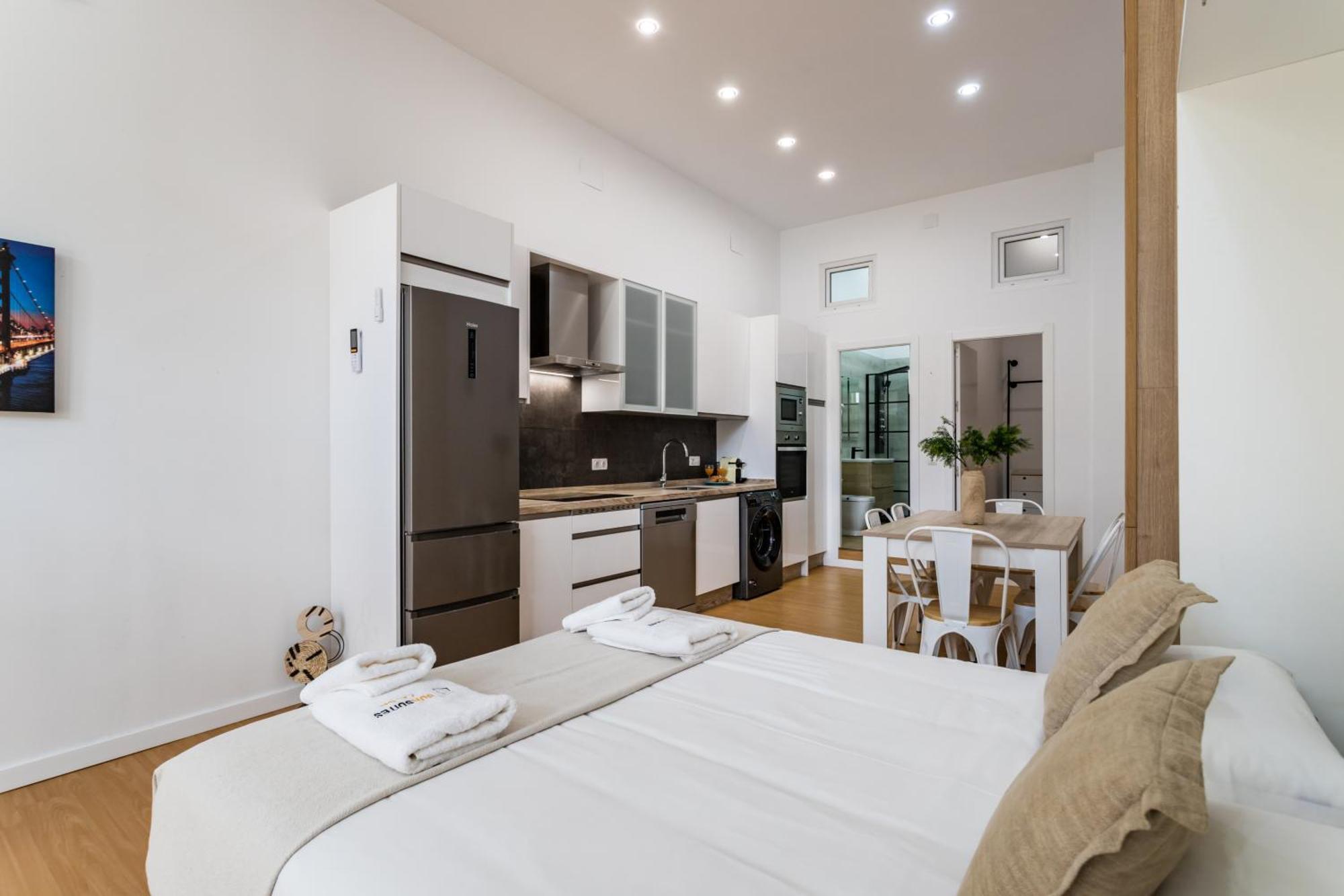 Sur Suites Estudio Industrial 2 Fuengirola Εξωτερικό φωτογραφία