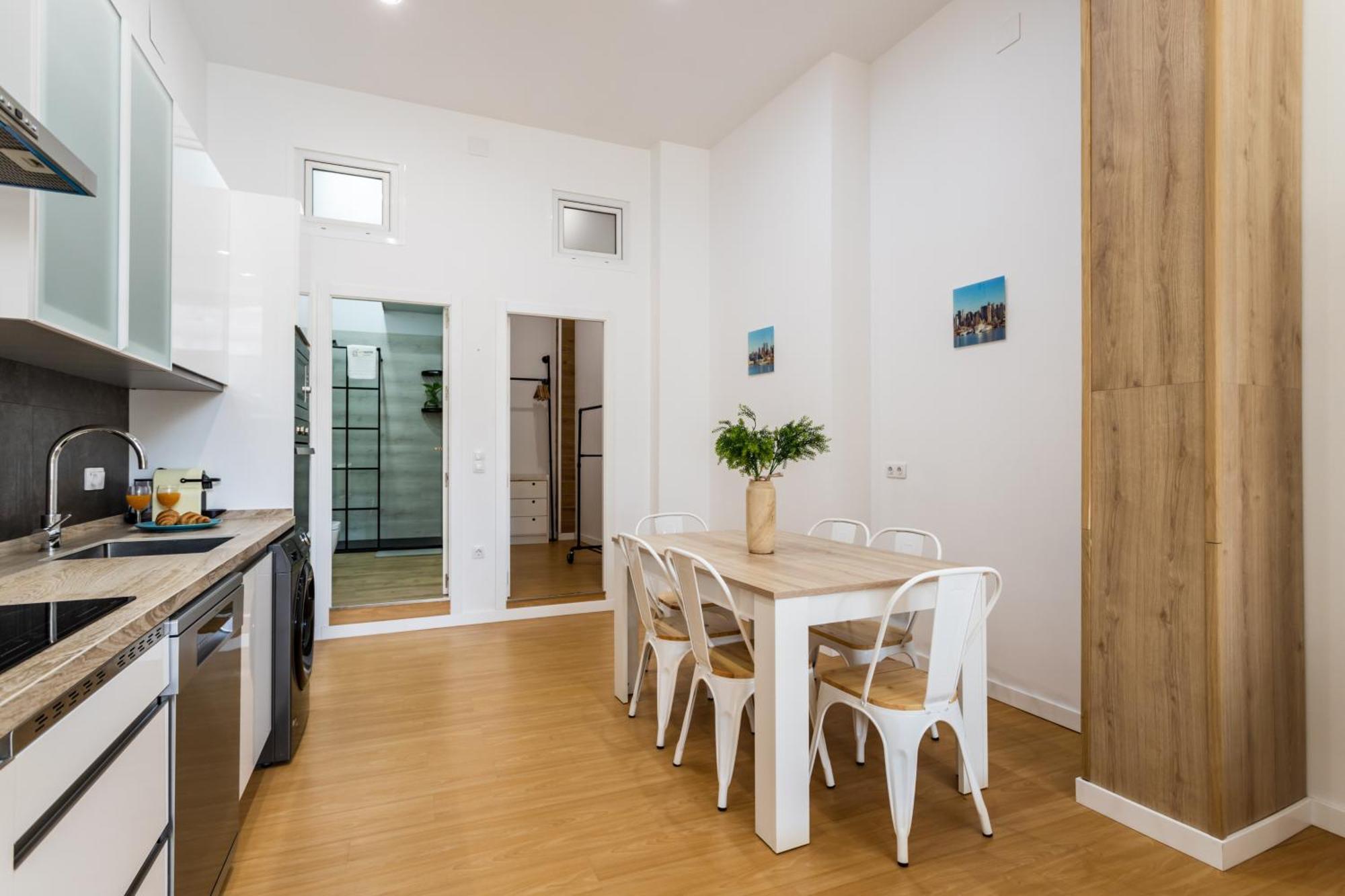 Sur Suites Estudio Industrial 2 Fuengirola Εξωτερικό φωτογραφία