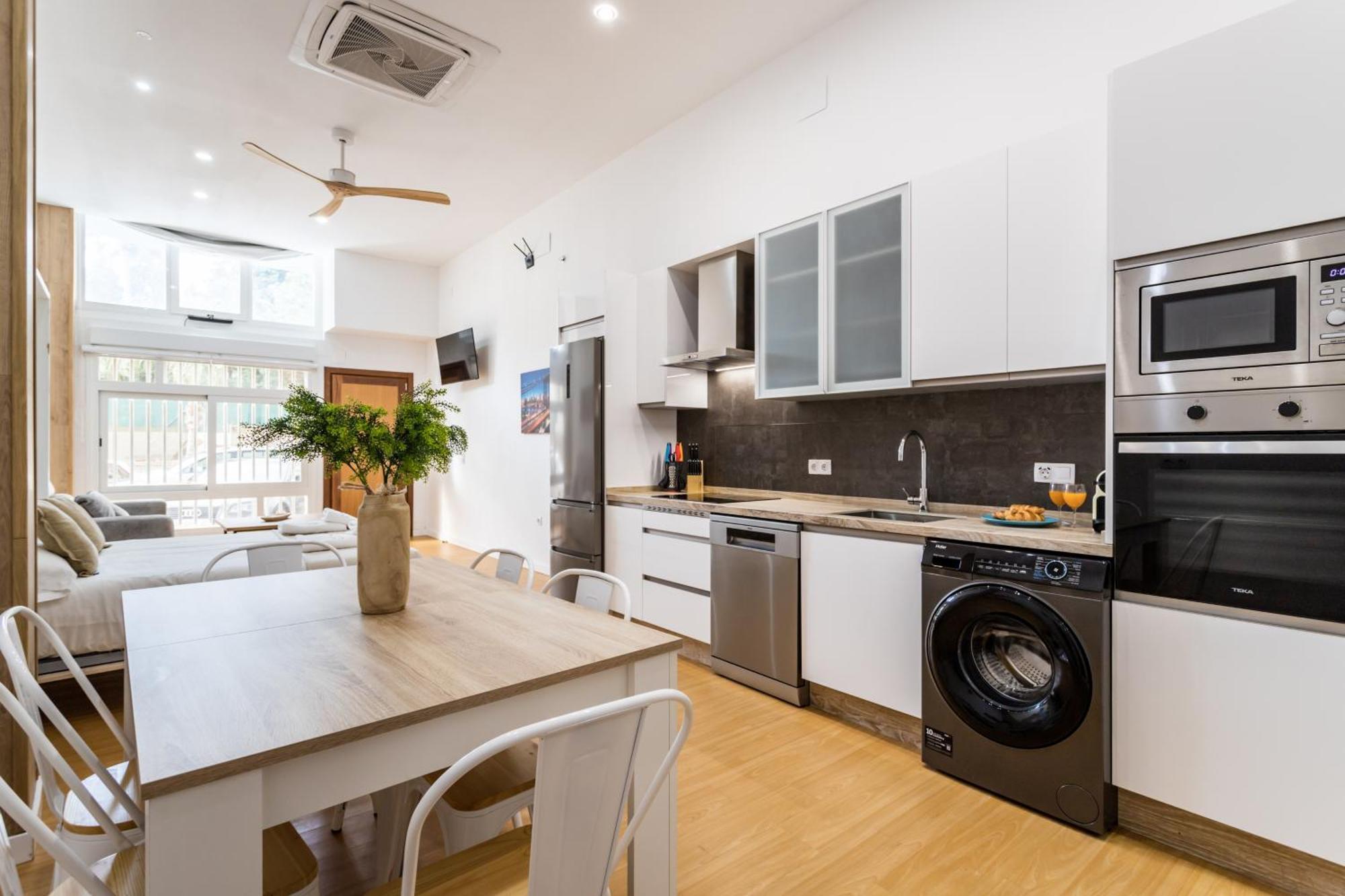 Sur Suites Estudio Industrial 2 Fuengirola Εξωτερικό φωτογραφία