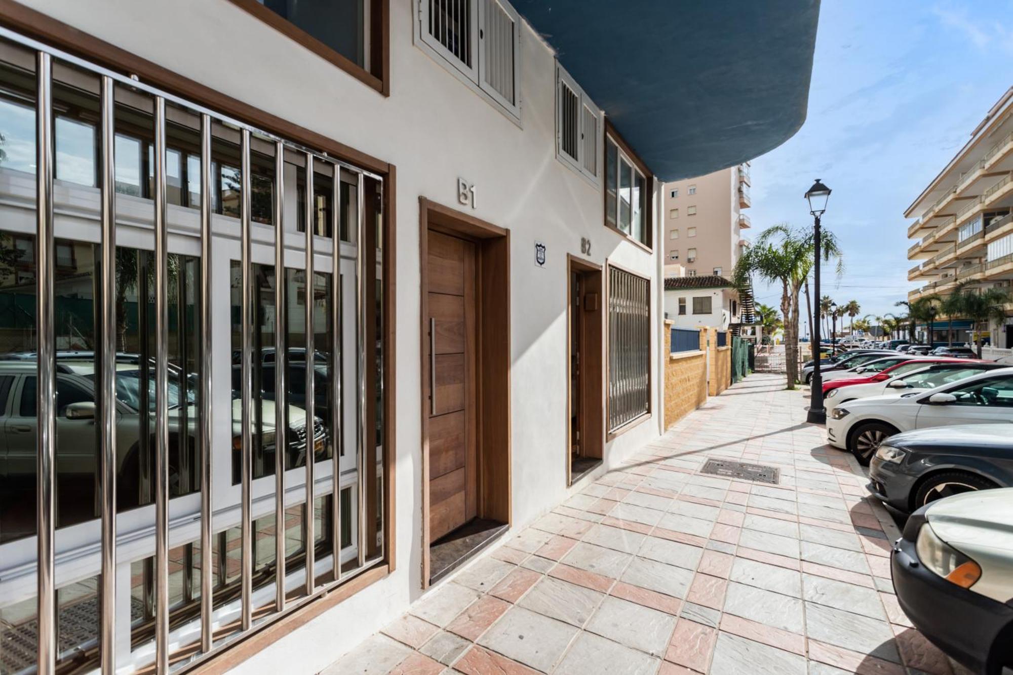 Sur Suites Estudio Industrial 2 Fuengirola Εξωτερικό φωτογραφία