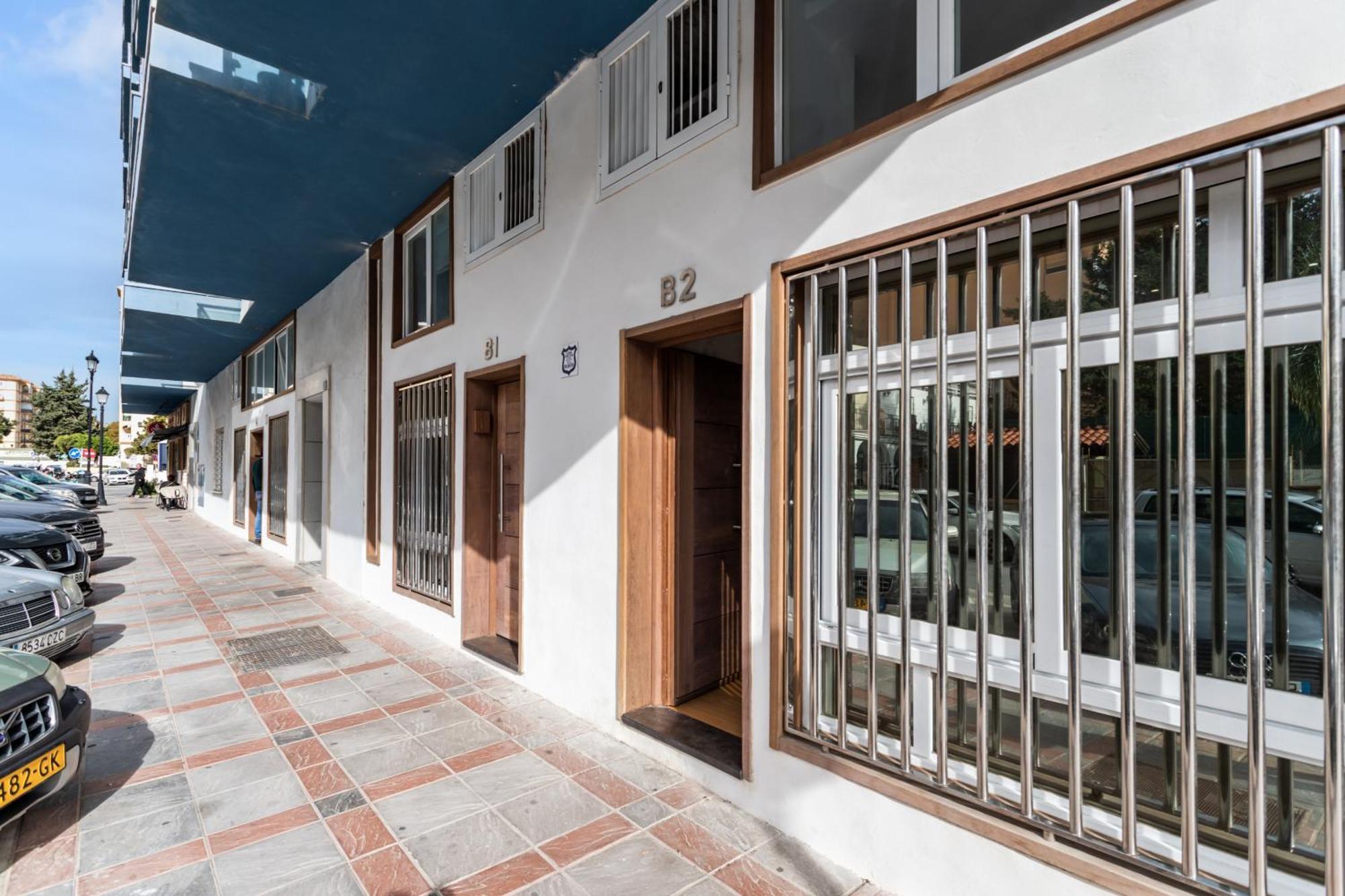Sur Suites Estudio Industrial 2 Fuengirola Εξωτερικό φωτογραφία